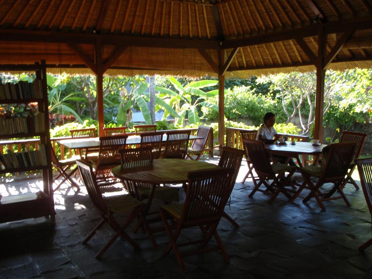 Le Jardin Hotel Amed Buitenkant foto